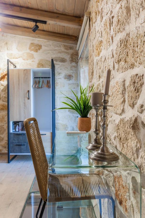 Evangelia Casa, Comfy Stay, Centrally, With Views! كاندية المظهر الخارجي الصورة