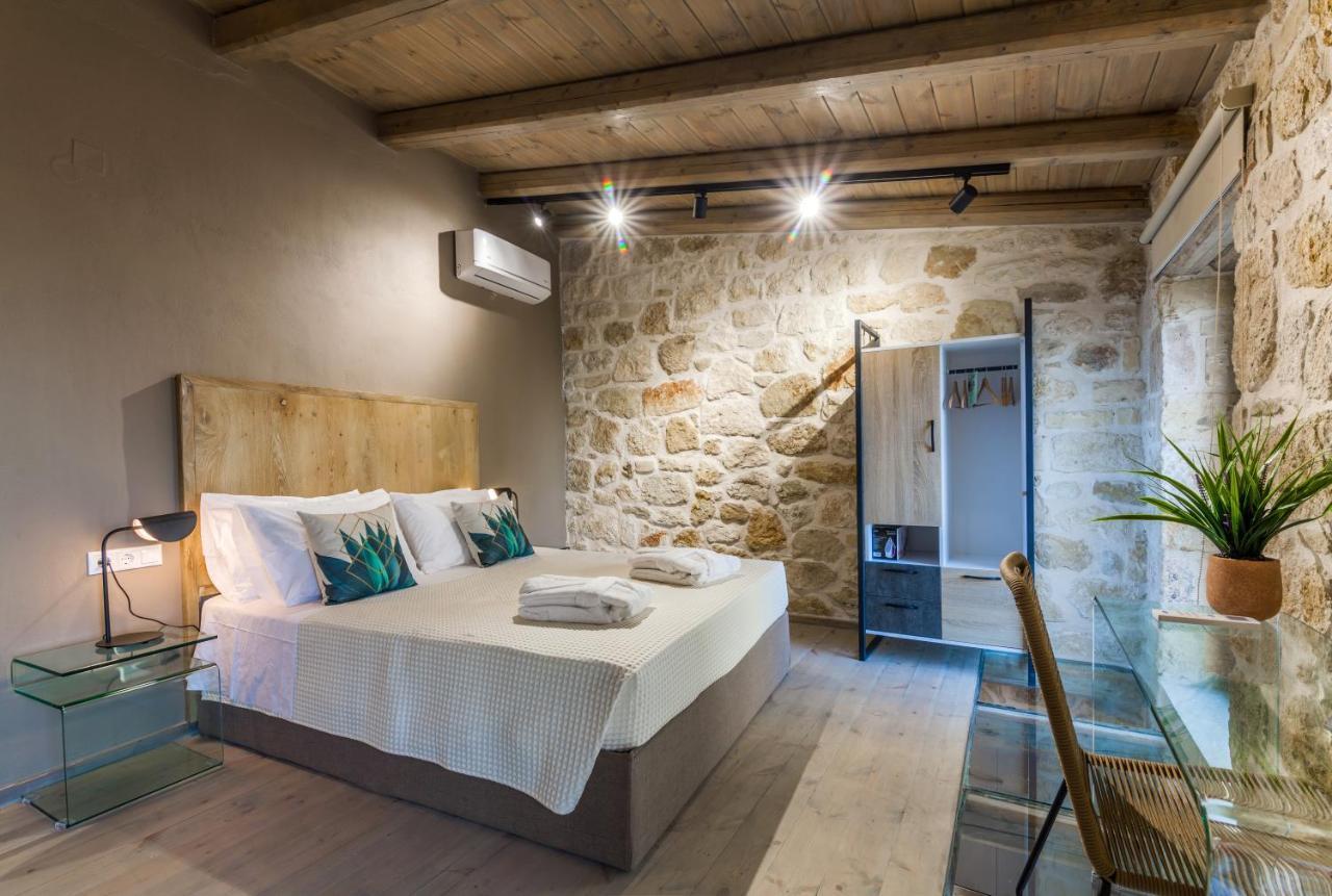 Evangelia Casa, Comfy Stay, Centrally, With Views! كاندية المظهر الخارجي الصورة